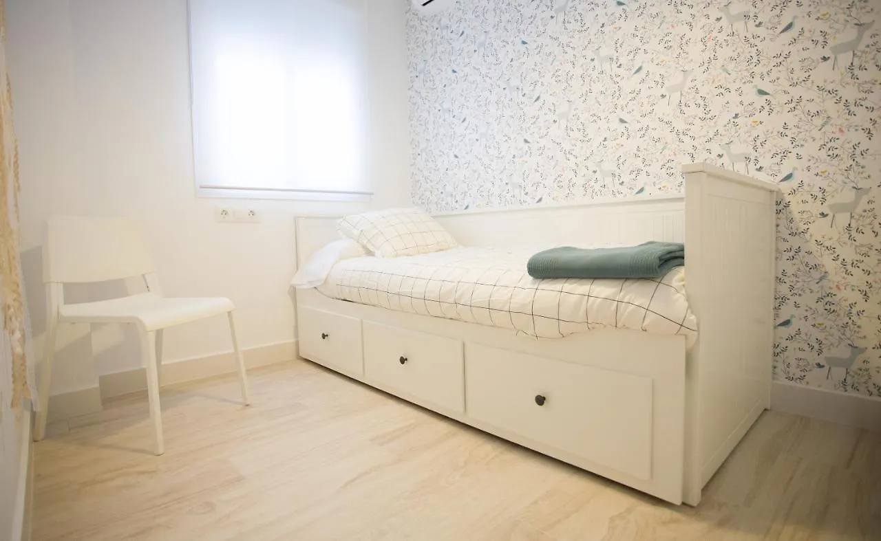 Cute Central Apartment Màlaga
